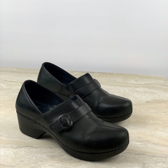 dansko shaina work clog